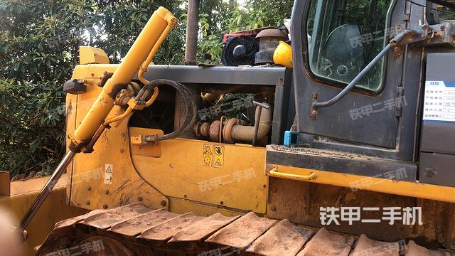 整机左侧（设备外观及核心部件）