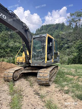 恩施市出售 沃尔沃 EC140BLC 挖掘机