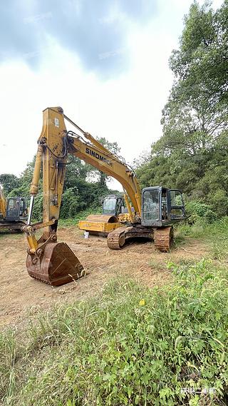 上饒國機重工ZG3225LC-9挖掘機實拍圖片