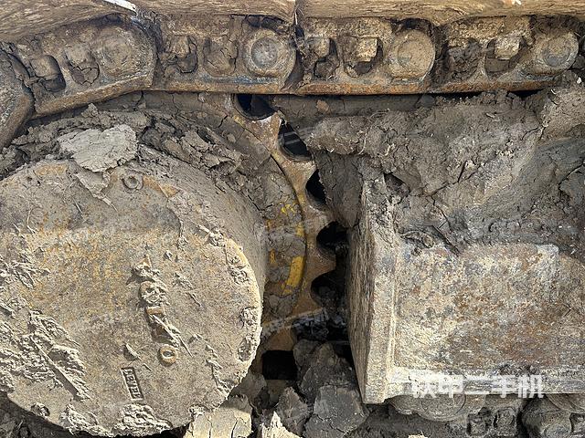 单侧履带整体（整机外观）