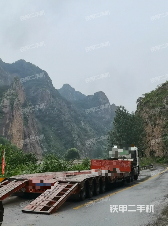 整机右后45°（设备外观及核心部件）