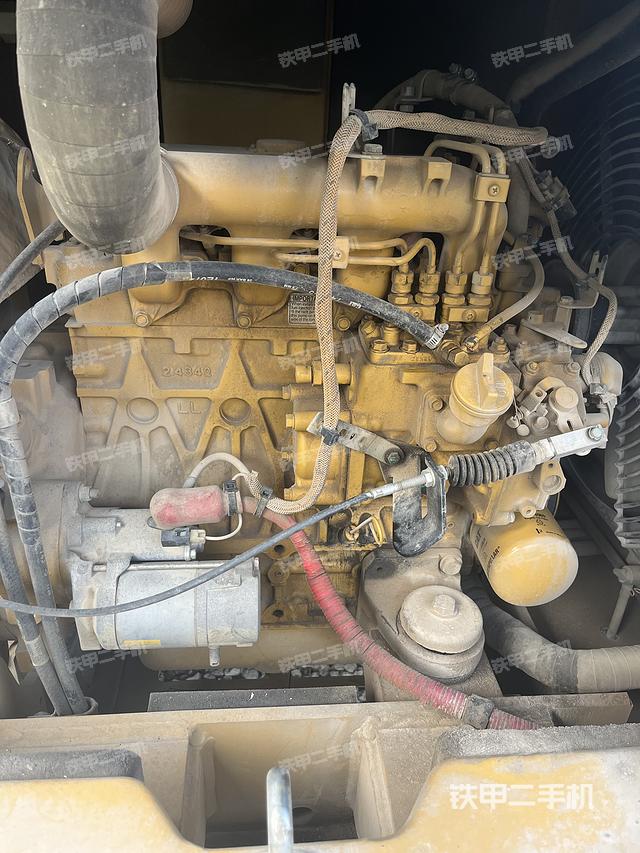 发动机整体俯视（整机外观）