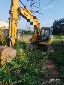 佛山小松PC130-7挖掘機實拍圖片