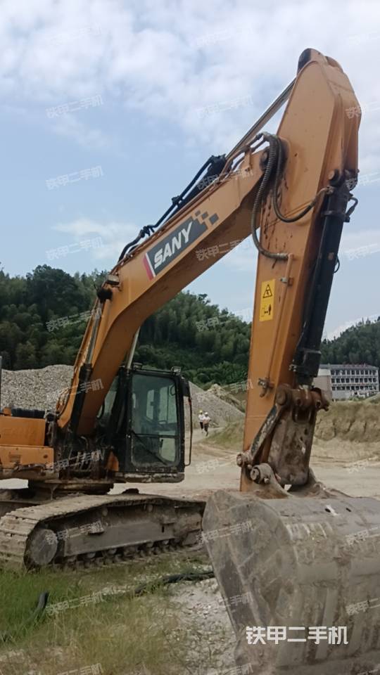 三一重工SY205C挖掘機(jī)