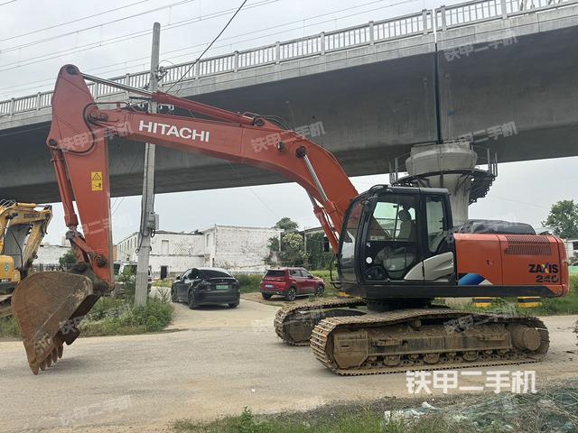 日立ZX240-5A挖掘机