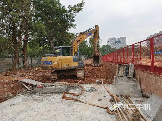 整机右后45°（整机外观）