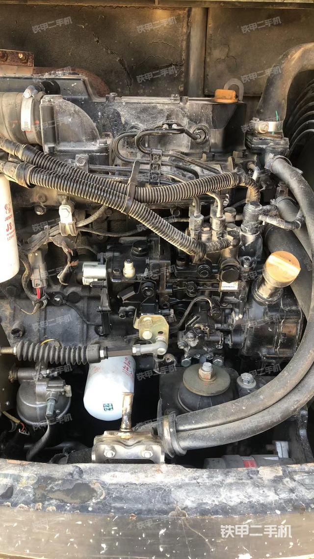 发动机整体俯视（整机外观）