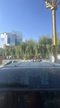 驾驶室顶部（整机外观）