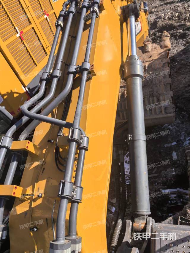 徐工XE490DK挖掘機(jī)
