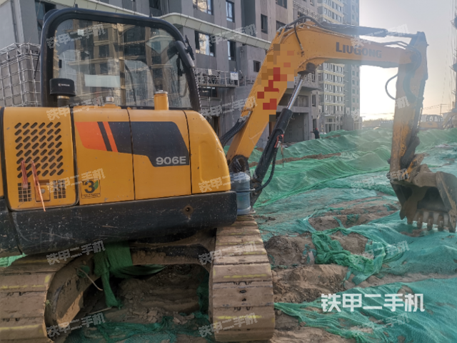 整机右后45°（整机外观）