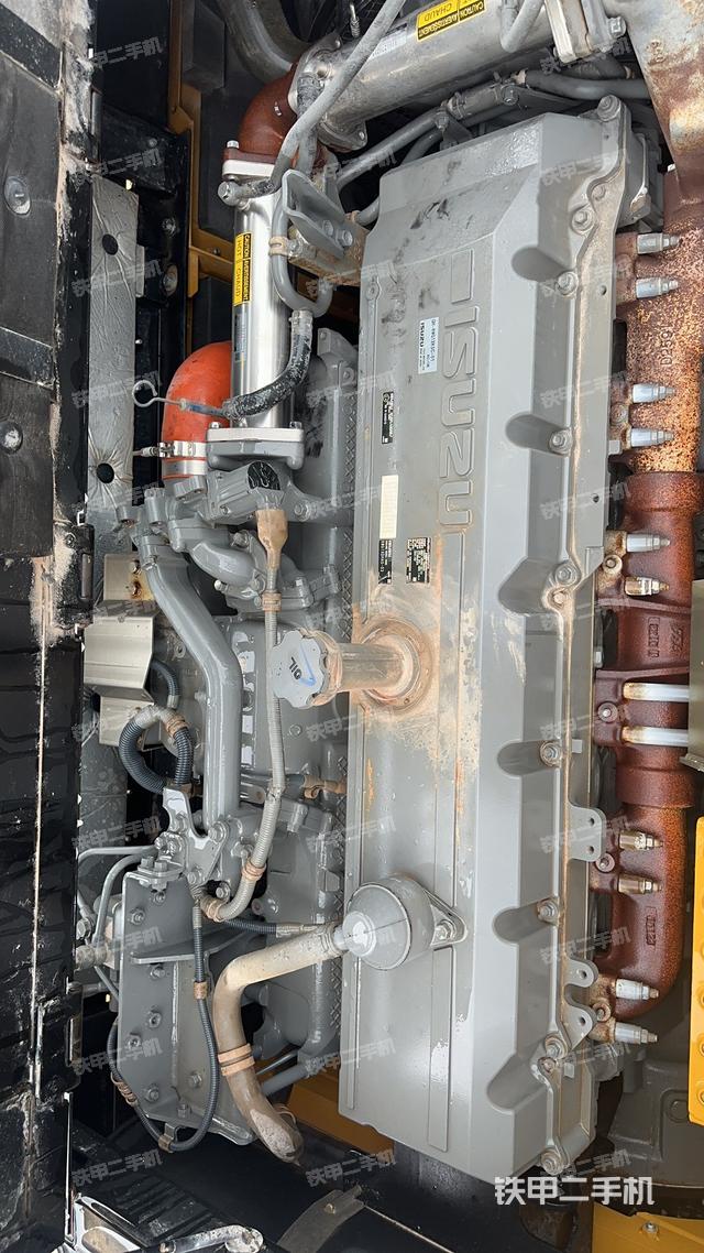 发动机整体俯视（整机外观）