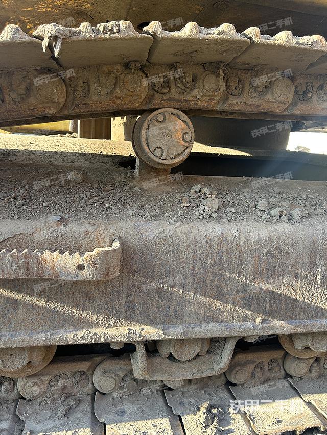 单侧履带整体（整机外观）