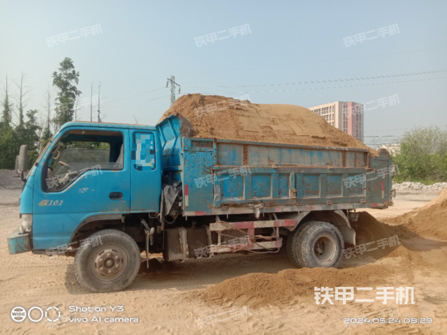 整機(jī)左側(cè)（設(shè)備外觀及核心部件）