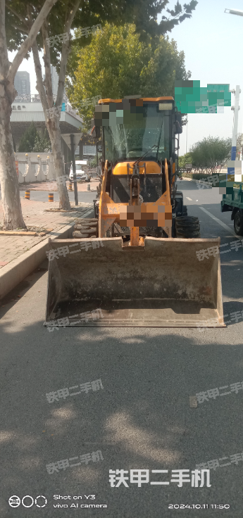 工作裝置整體（整機外觀及大件）