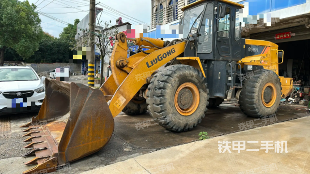 柳工CLG855N裝載機(jī)