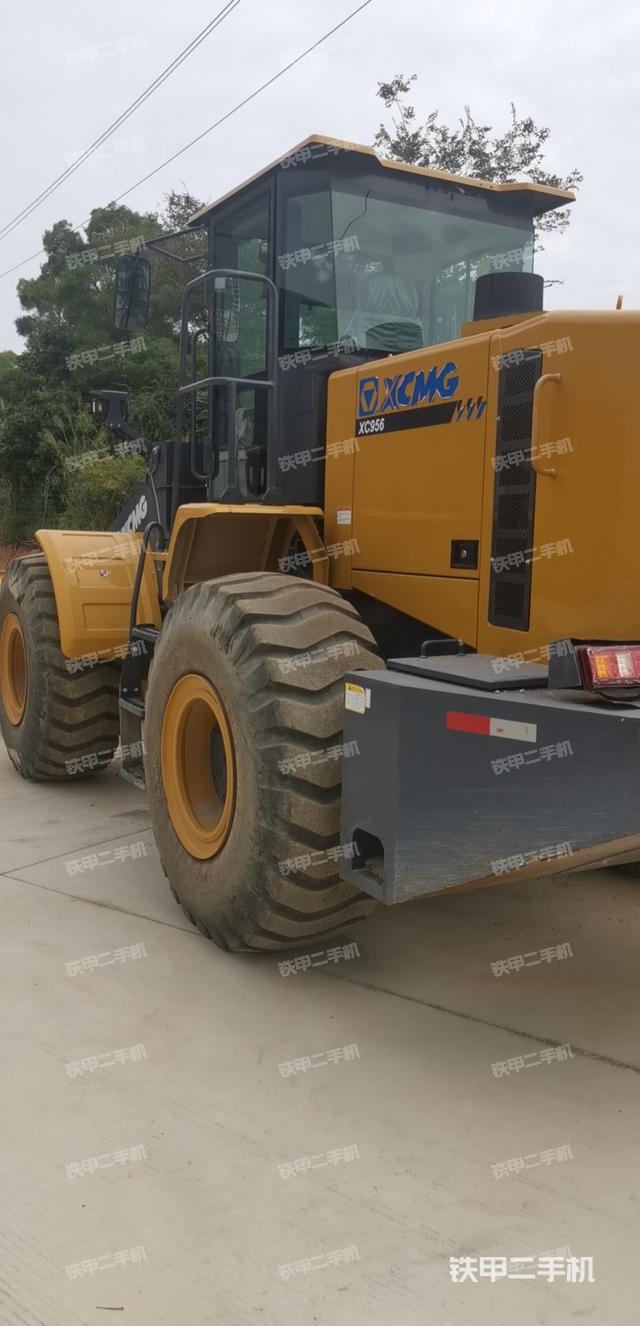 整機右后45°（整機外觀及大件）