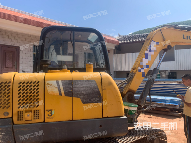 整机右后45°（整机外观）