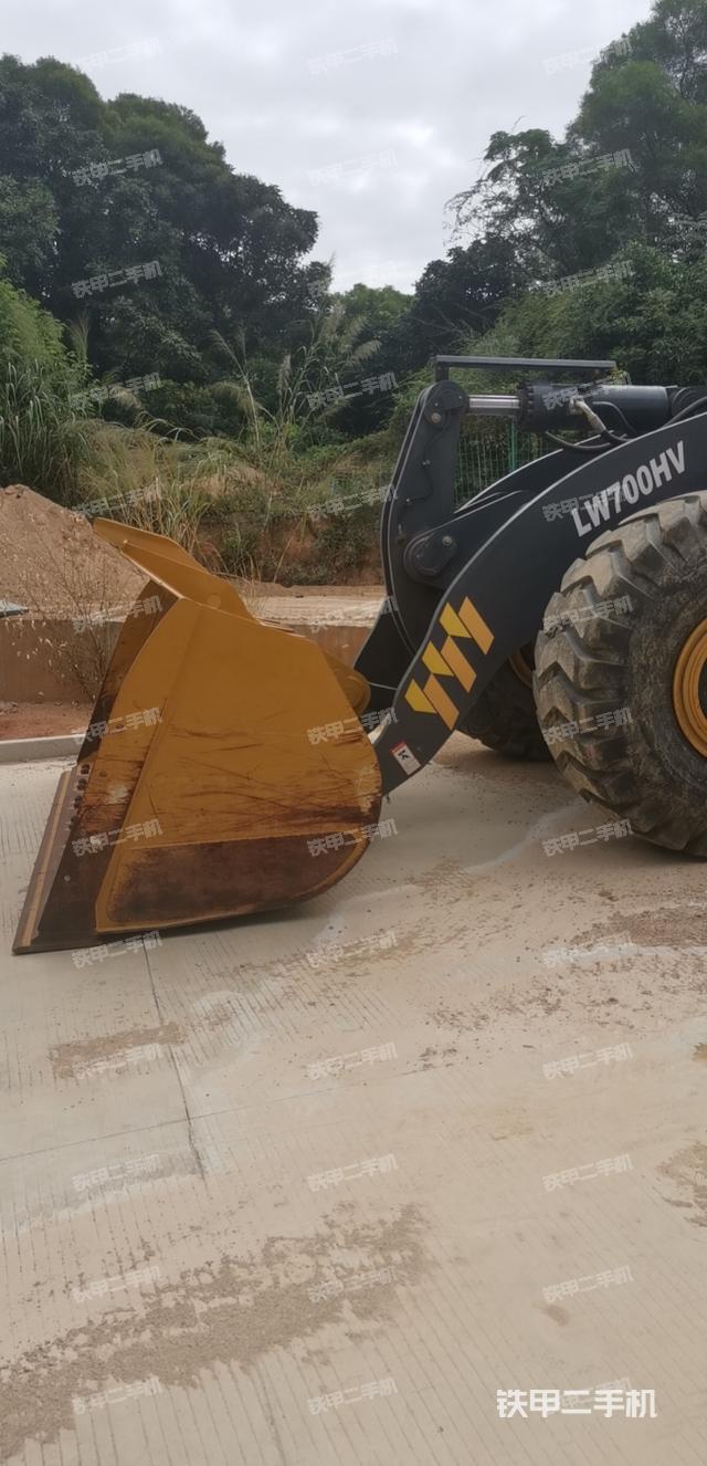 工作裝置整體（整機(jī)外觀及大件）