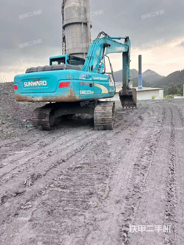 整機(jī)右后45°（整機(jī)外觀）