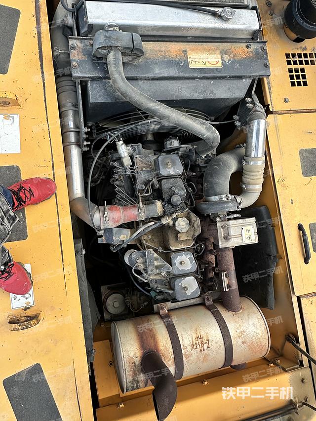 发动机整体俯视（整机外观）