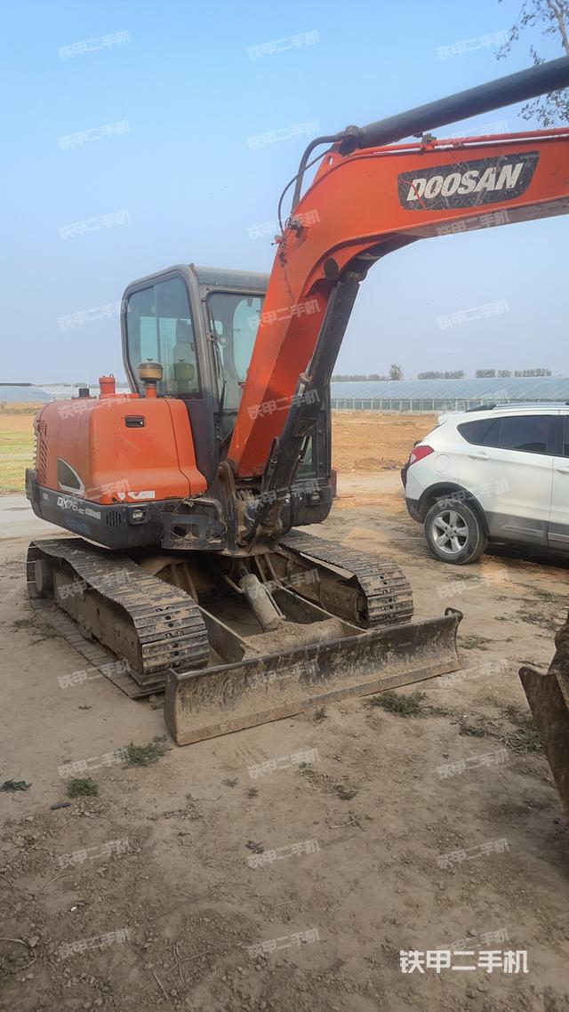 斗山DX55-9C挖掘机