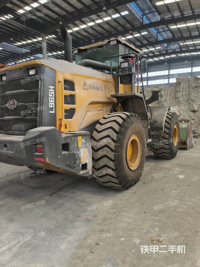 整機(jī)右后45°（整機(jī)外觀及大件）