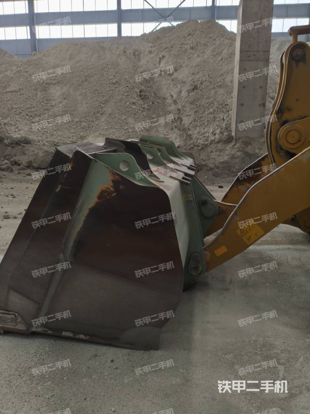 工作裝置整體（整機(jī)外觀及大件）