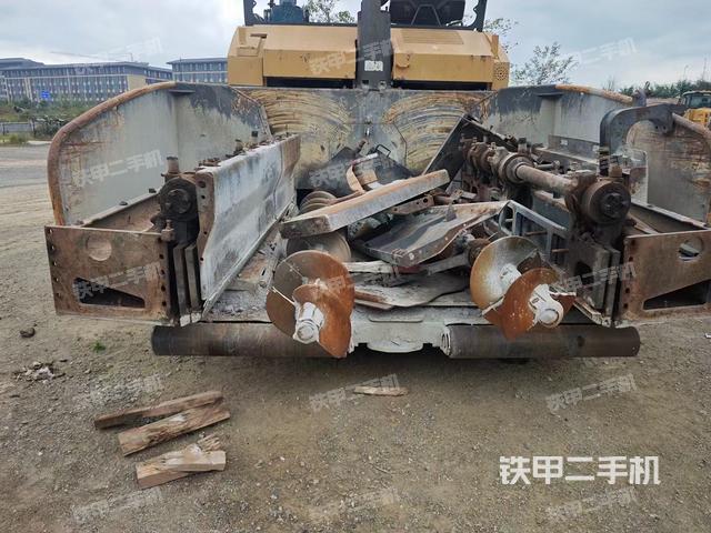 整機右側(設備外觀及核心部件) 整機右側(設備外觀及核心部件)