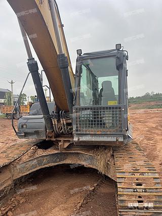 重庆市出售 徐工 XE245DK 挖掘机