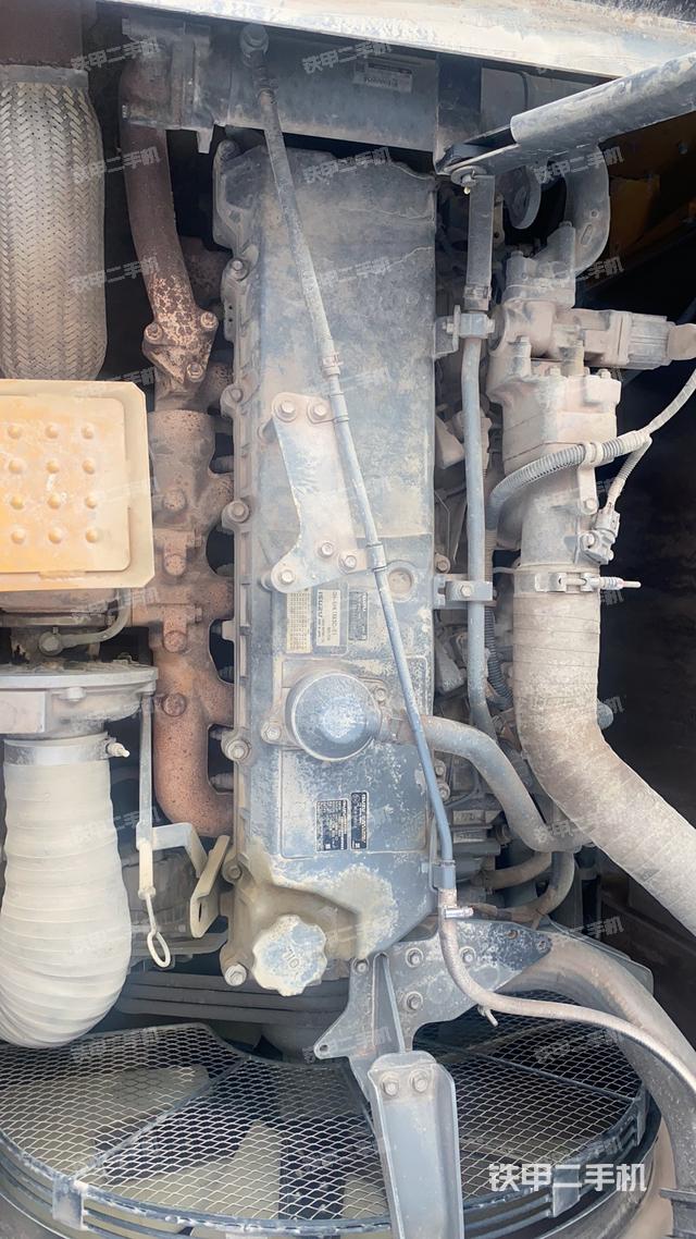 發(fā)動(dòng)機(jī)整體俯視（整機(jī)外觀）