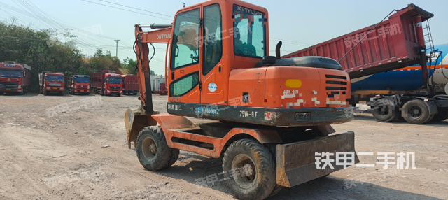 单侧履带整体（整机外观）