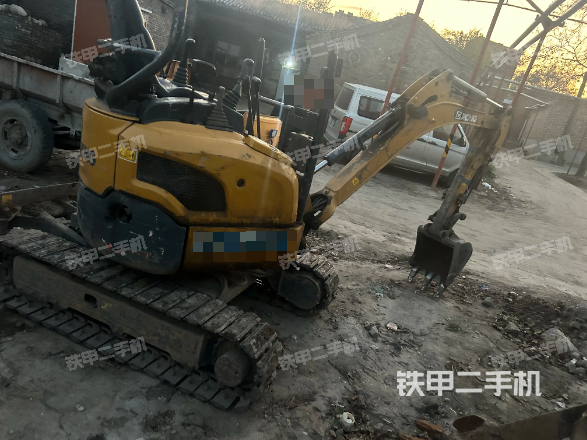 整機右后45°（整機外觀）