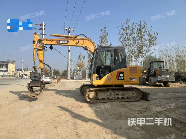 駕駛室整體（整機(jī)外觀）