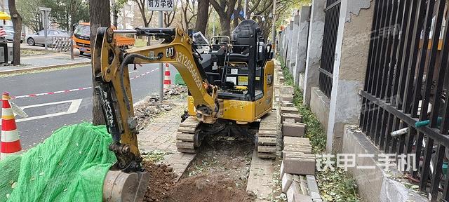 卡特彼勒CAT®301.7 CR 微型液压挖掘机