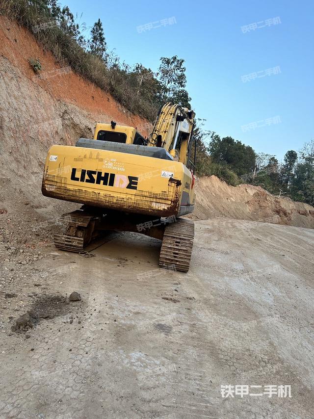 整機右后45°（整機外觀）