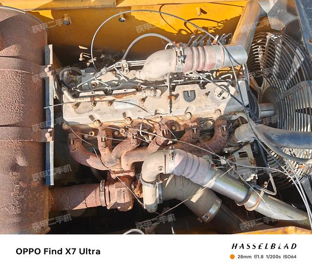 发动机整体俯视（整机外观）