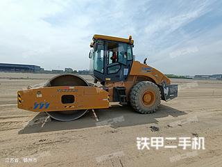 徐工XS223E壓路機(jī)
