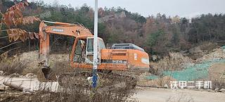 斗山DH215-9E挖掘機(jī)