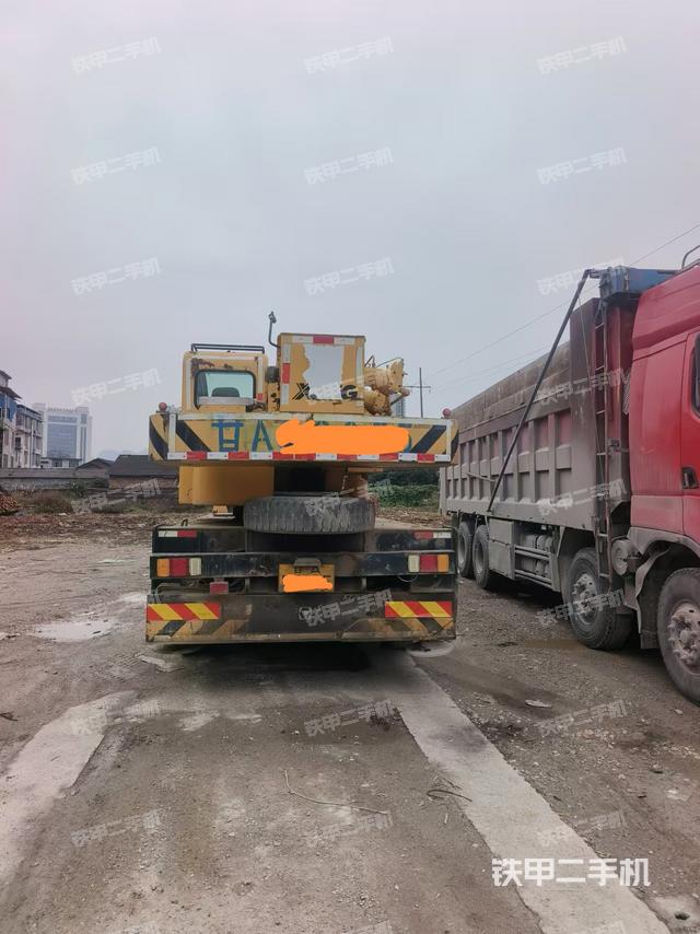 整機右后45°(設(shè)備外觀及核心部件) 整機右后45°(設(shè)備外觀及核心部件)