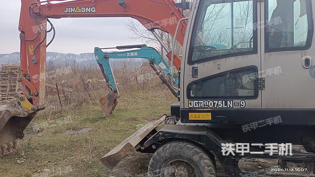 驾驶室整体（整机外观）