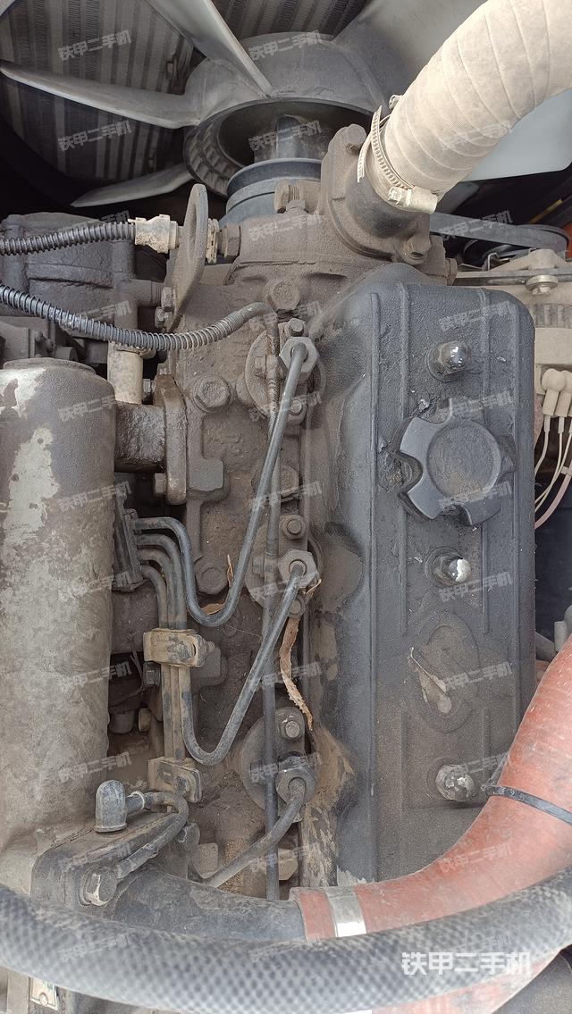 发动机整体俯视（整机外观）