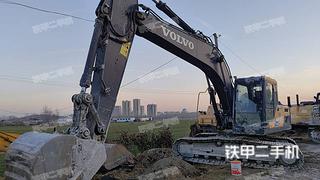 聊城沃爾沃EC200DAG挖掘機實拍圖片