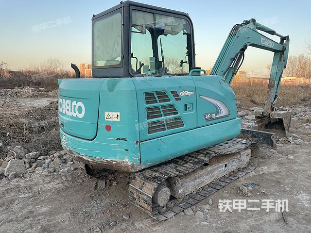 整机右后45°（整机外观）