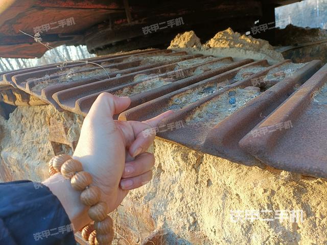 单侧履带整体（整机外观）