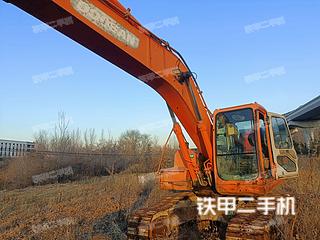 青島斗山DH215-7挖掘機(jī)實拍圖片