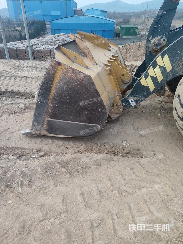 工作装置整体（整机外观及大件）