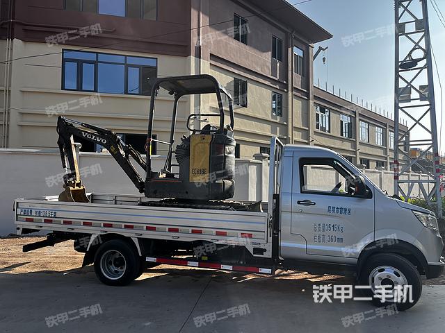 驾驶室整体（整机外观）