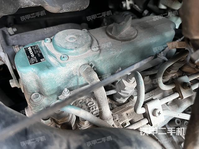 发动机整体俯视（整机外观）