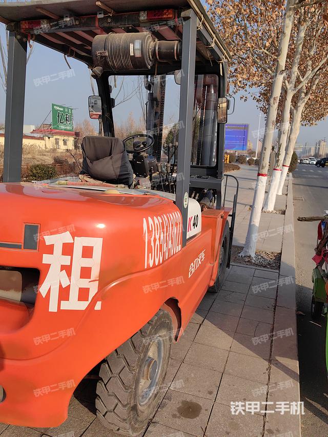 整機(jī)右側(cè)（設(shè)備外觀及核心部件）