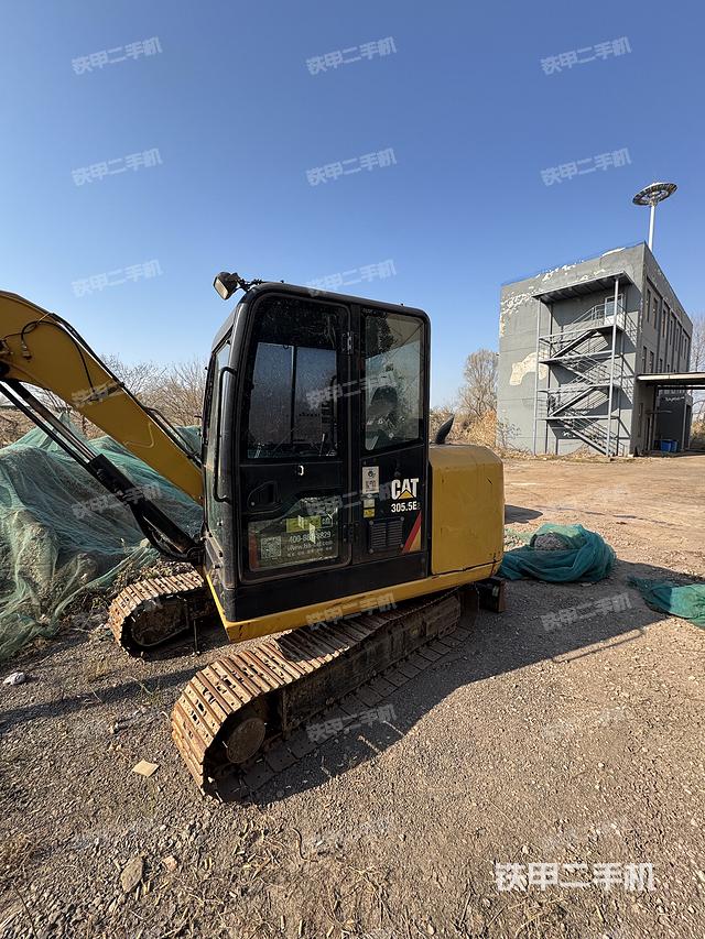 驾驶室整体（整机外观）